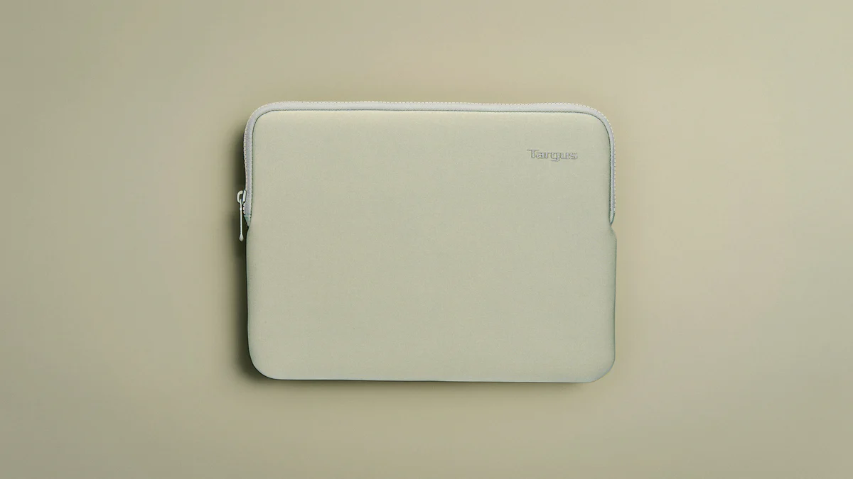 13-14” Chromatic™ Sleeve, Green - Image 9