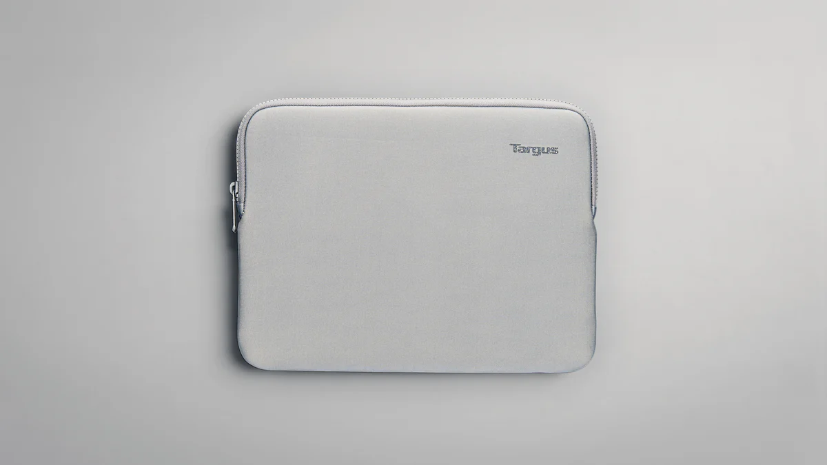 15-16” Chromatic™ Sleeve, Gray - Image 9