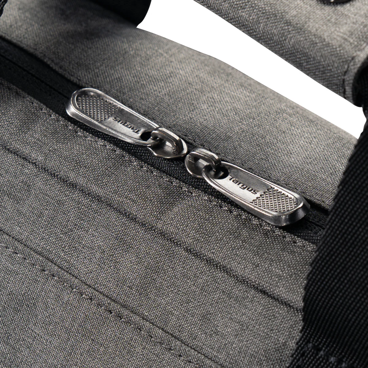 15-16” Hybrid Briefcase Backpack - Image 12