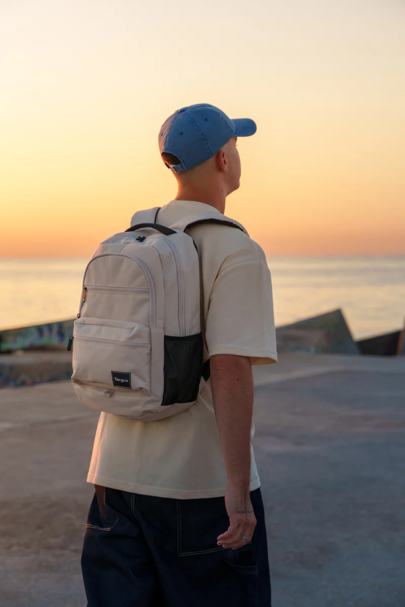 15–16” Octave III Backpack, Papyus - Image 15